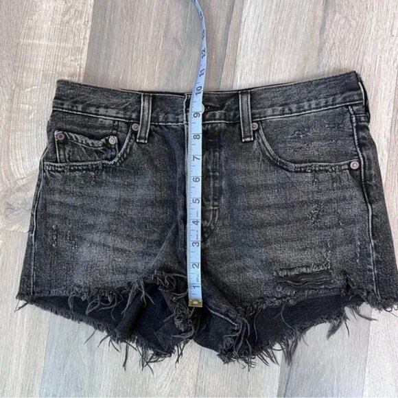 ☀️LEVI'S 501 Distressed Denim Short - Picture 6 of 8